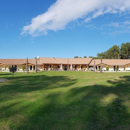 L'Hotel Du Lac 卡斯特尔雅卢 外观 照片